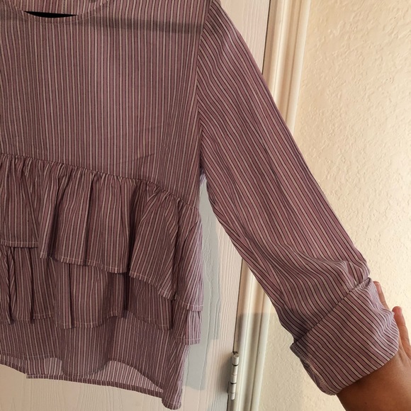 🛍 [LeLis] Ruffle Front Blouse - Picture 4 of 9